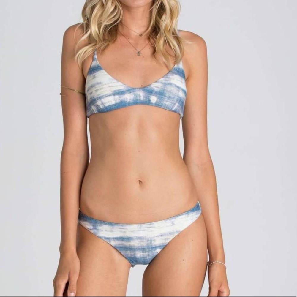 Billabong Waves for Dazes Trilet Top + Bottom